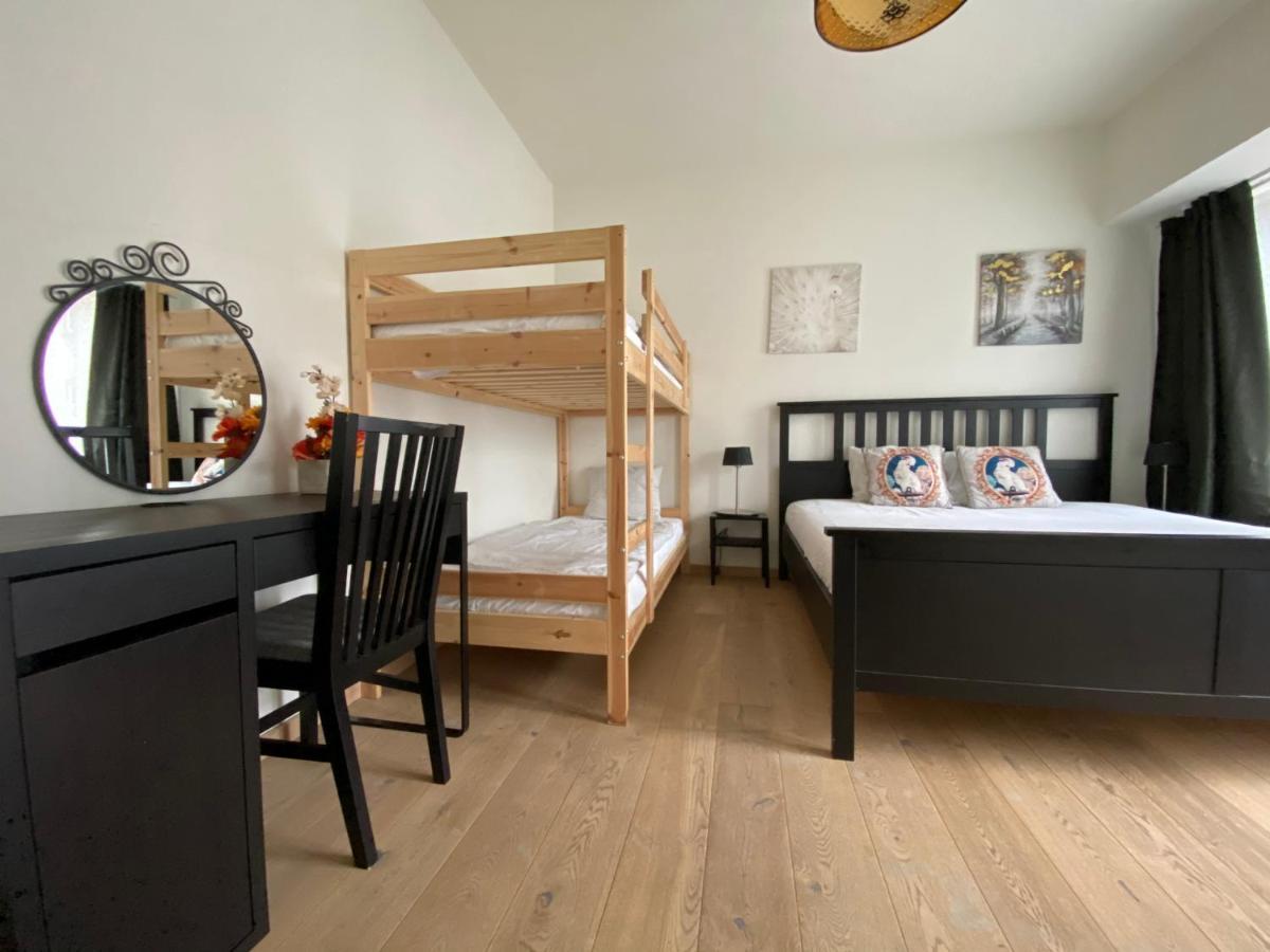 Brial Apartment 2 Bedrooms, แอนต์เวิร์ป ภายนอก รูปภาพ