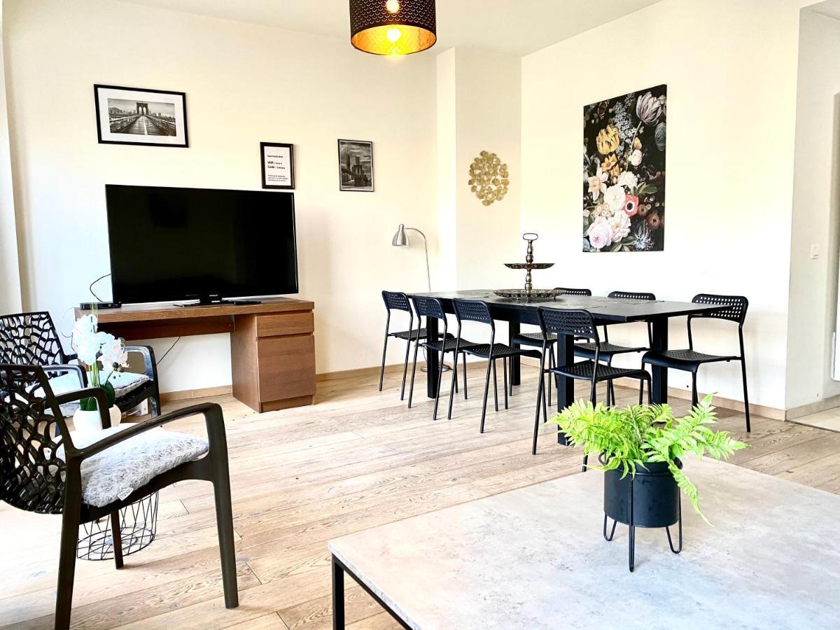 Brial Apartment 2 Bedrooms, แอนต์เวิร์ป ภายนอก รูปภาพ
