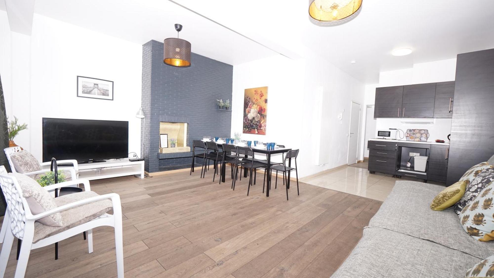 Brial Apartment 2 Bedrooms, แอนต์เวิร์ป ภายนอก รูปภาพ