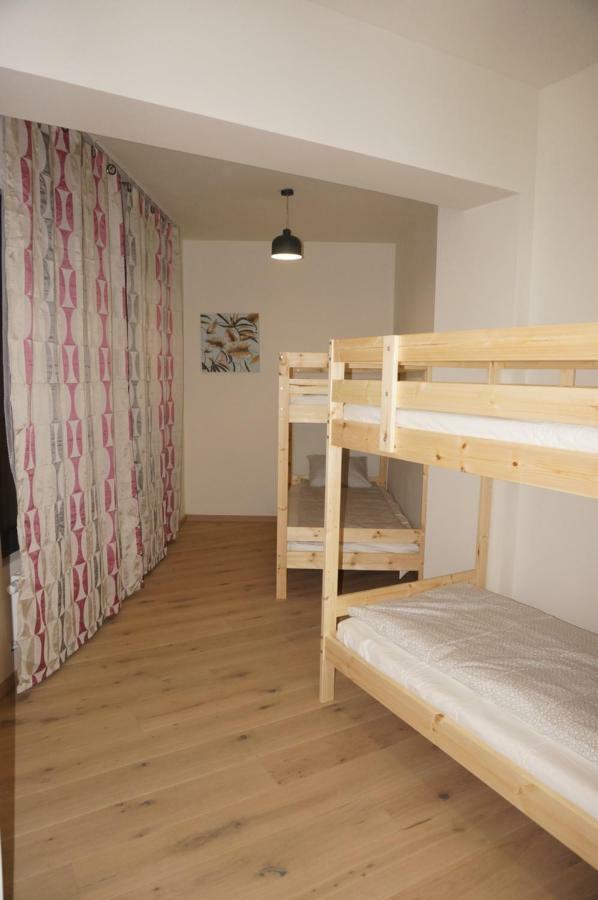 Brial Apartment 2 Bedrooms, แอนต์เวิร์ป ภายนอก รูปภาพ