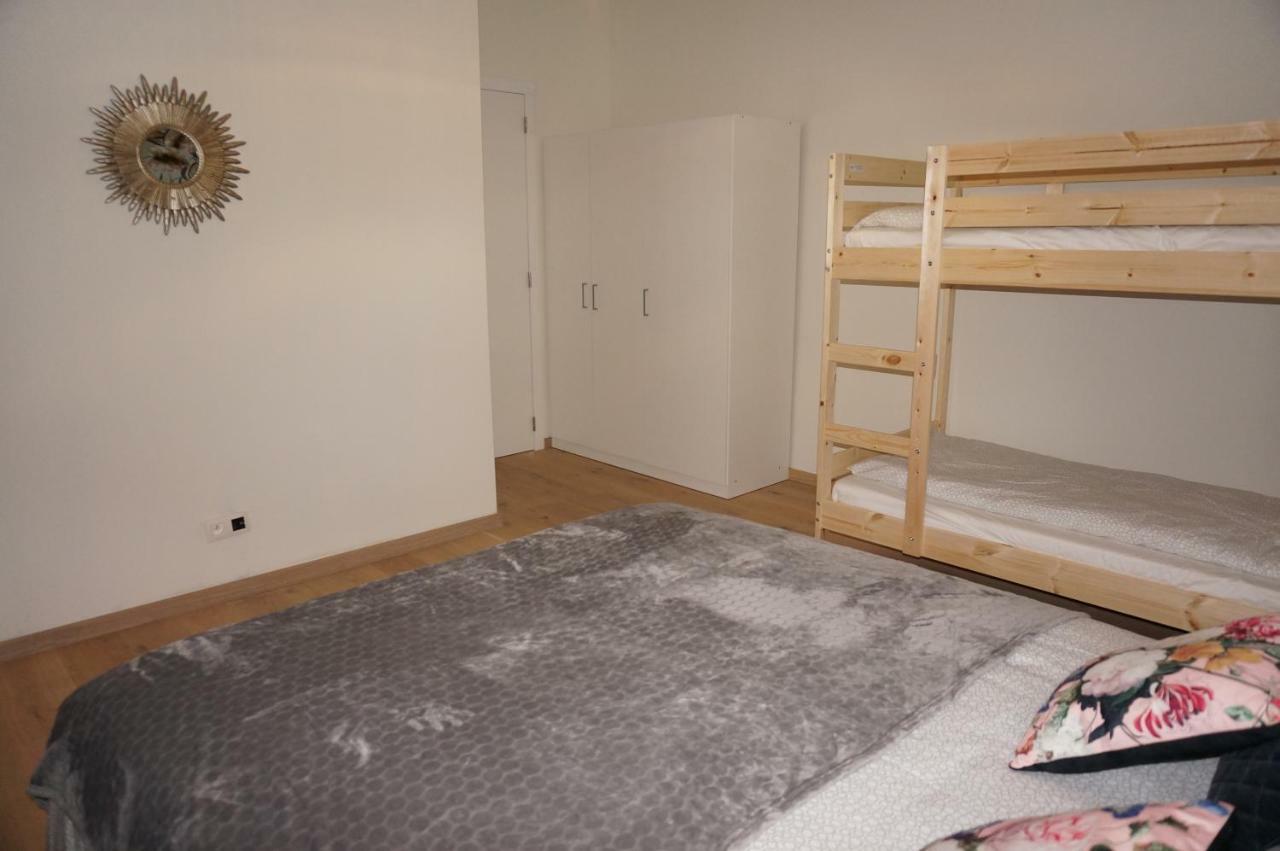 Brial Apartment 2 Bedrooms, แอนต์เวิร์ป ภายนอก รูปภาพ