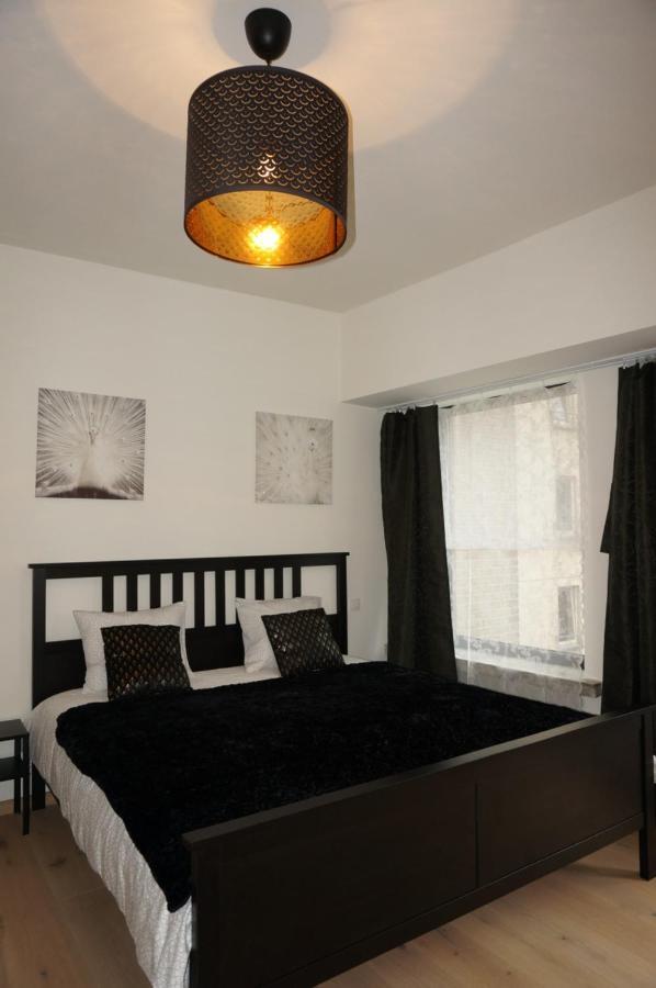 Brial Apartment 2 Bedrooms, แอนต์เวิร์ป ภายนอก รูปภาพ