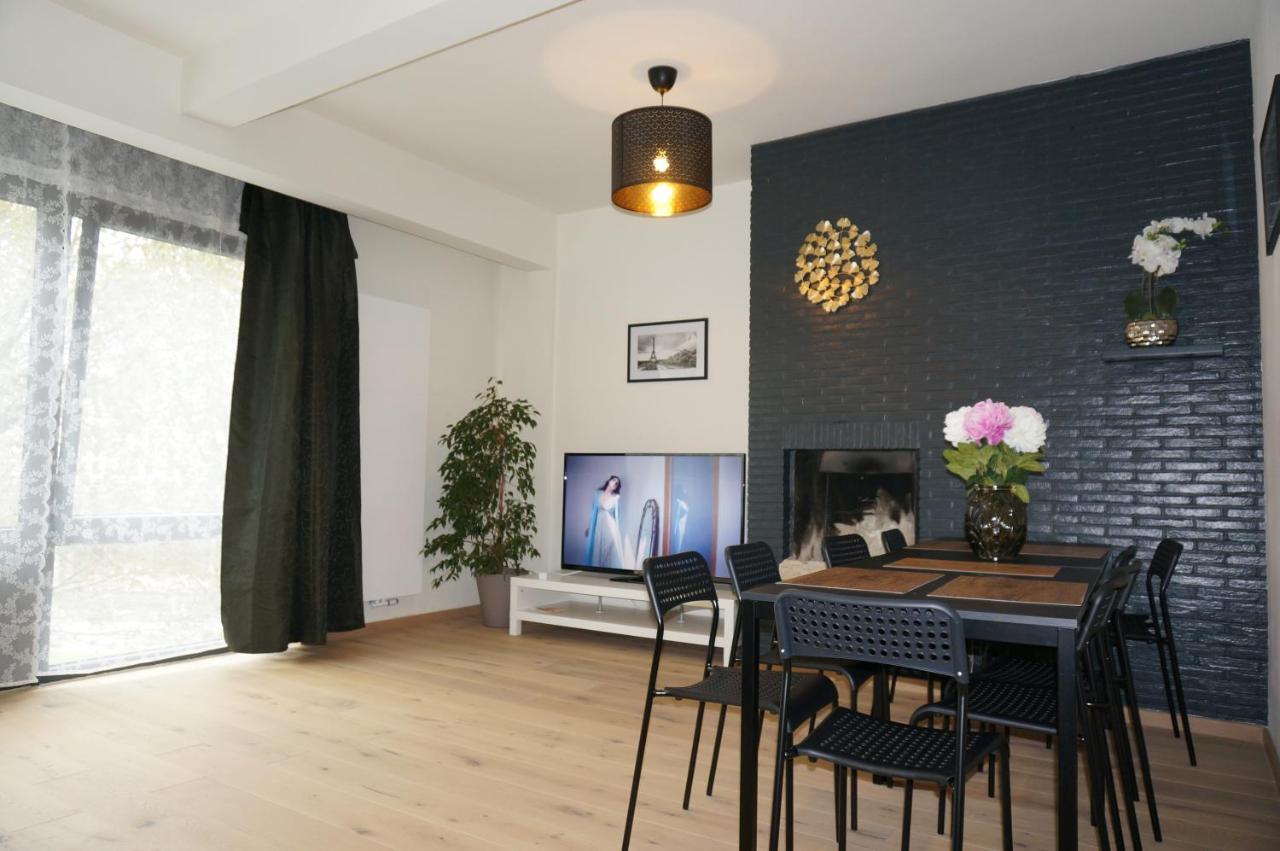 Brial Apartment 2 Bedrooms, แอนต์เวิร์ป ภายนอก รูปภาพ