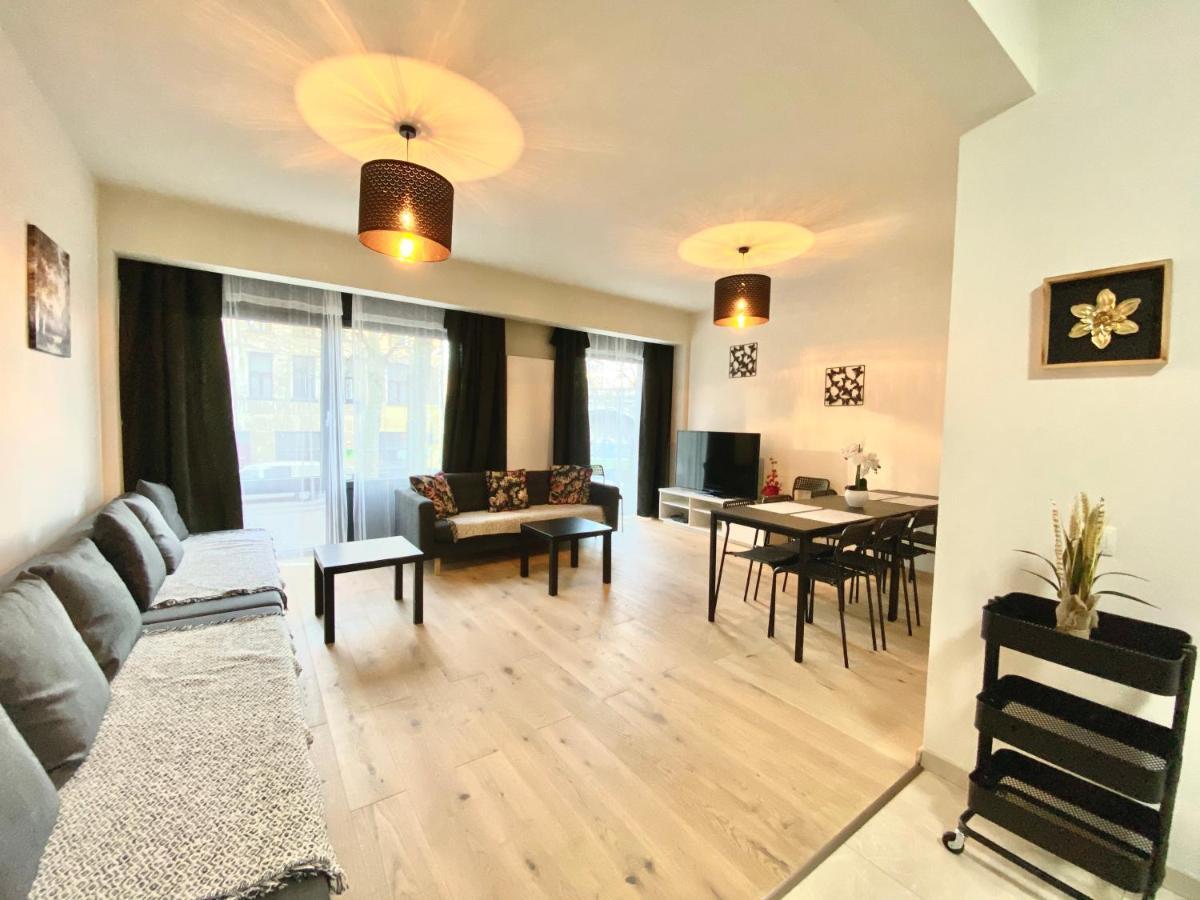 Brial Apartment 2 Bedrooms, แอนต์เวิร์ป ภายนอก รูปภาพ