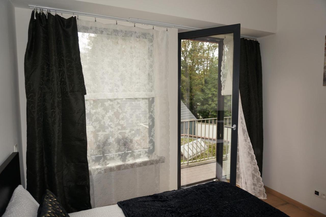 Brial Apartment 2 Bedrooms, แอนต์เวิร์ป ภายนอก รูปภาพ